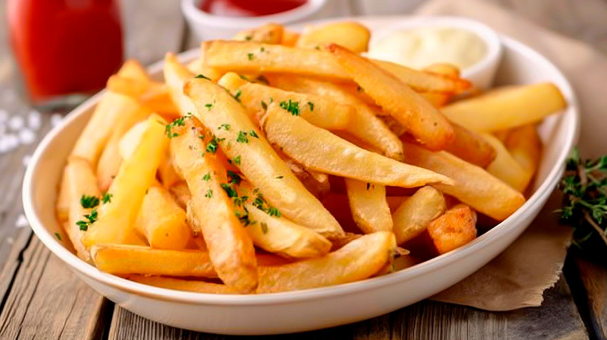 ¿Cómo hacer que las patatas fritas queden crujientes? - Recetas fáciles ...
